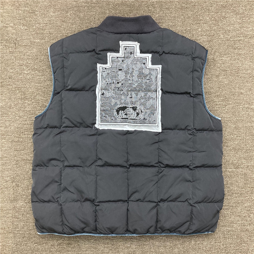 2021 New Sleeveless C.e Sq Down Vest Warm Er Jacket Parkas Men Women Padded Zipper Cav Empt Coats Outerwear Clothes Wf1k
2021 New Sleeveless C.e Sq Down Vest Warm Er Jacket Parkas Men Women Padded Zipper Cav Empt Coats Outerwear Clothes Wf1k