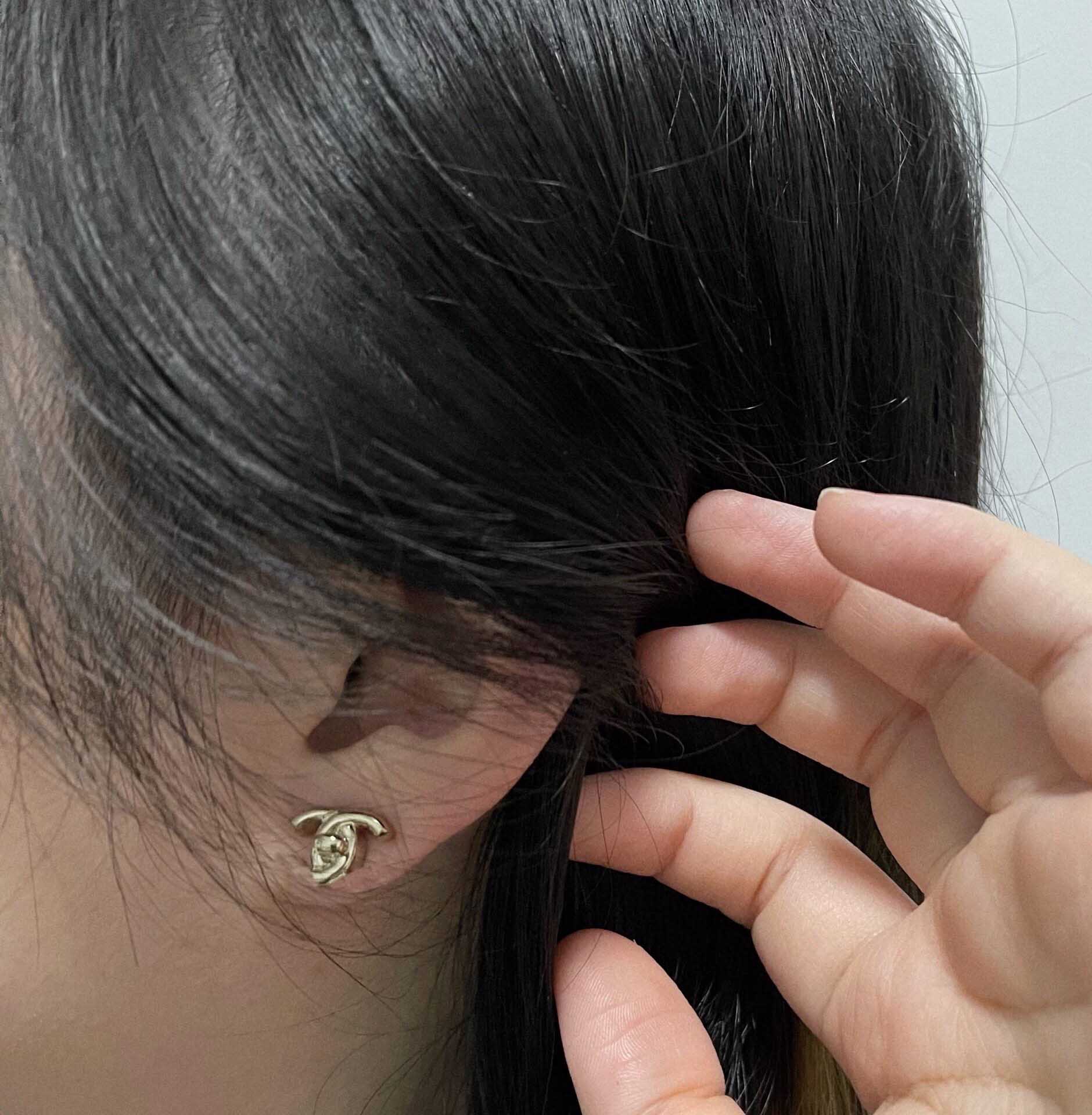 2021 Top quality fashion style Simple design stud earring in light 18k gold plated for women wedding engagment jewelry gift S3074, Golden
2021 Top quality fashion style Simple design stud earring in light 18k gold plated for women wedding engagment jewelry gift S3074, Golden