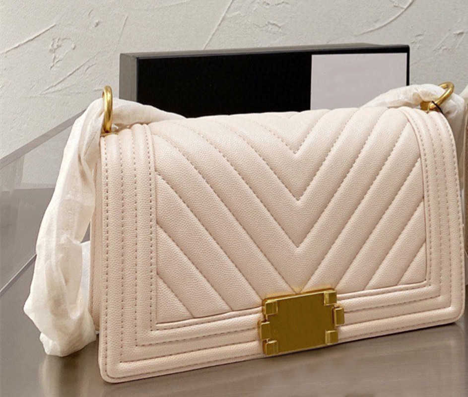 Classical Chevron Line Caviar Bags Quilted Flap Le Fashion Luxurys Designers Calfskin Cowhide Interwoven Chain Crossbody wholesale Shoulder
Classical Chevron Line Caviar Bags Quilted Flap Le Fashion Luxurys Designers Calfskin Cowhide Interwoven Chain Crossbody wholesale Shoulder