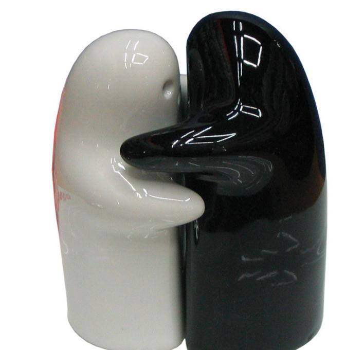 Wedding Souvenirs Gifts for Guests ceramic hugging salt and pepper shaker favors return gits free