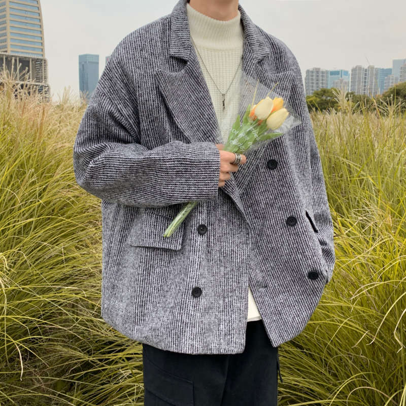 2021 New Striped Men's Fashion Retro Casual Short Men Streetwear Loose Korean Style Oversize Woolen Coat Mens P65o, Dark gray
2021 New Striped Men's Fashion Retro Casual Short Men Streetwear Loose Korean Style Oversize Woolen Coat Mens P65o, Dark gray