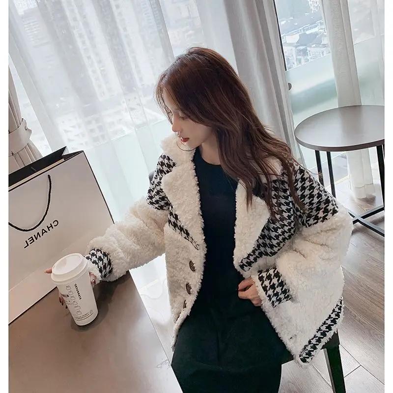 Women's Fur & Faux Woman Plaid Lamb Jacket Short Houndstooth Furry Coat