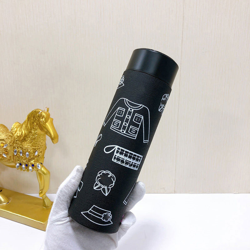 Thermoses of 500ML Luxurys Designers 304 Stainless Steel Printed Fashion Pattern Thermal Insulated Thermos Bottle Cup
Thermoses of 500ML Luxurys Designers 304 Stainless Steel Printed Fashion Pattern Thermal Insulated Thermos Bottle Cup