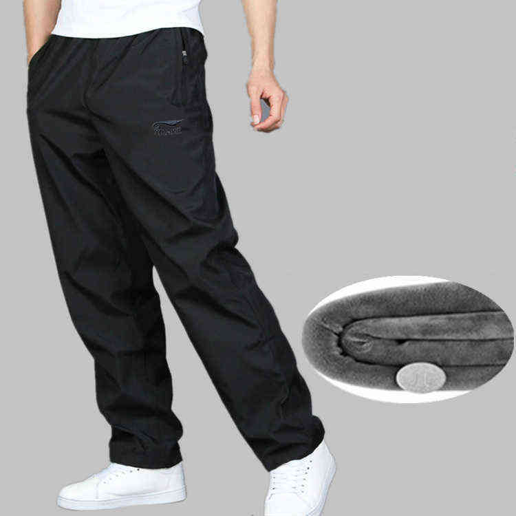 Men's Sweatpant Trousers Autumn Winter Plus Velvet Warm Pants Quick-drying Loose Straight Winter Wear-resistant Waterproof Pant 211110