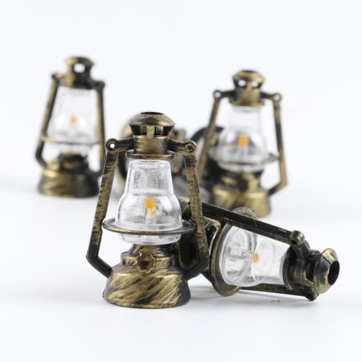 Mini Home Furnishing Decoration Creative Retro Light Kerosene Lanterns Home Decor Gift Wood Craft Ornaments SN5152
Mini Home Furnishing Decoration Creative Retro Light Kerosene Lanterns Home Decor Gift Wood Craft Ornaments SN5152