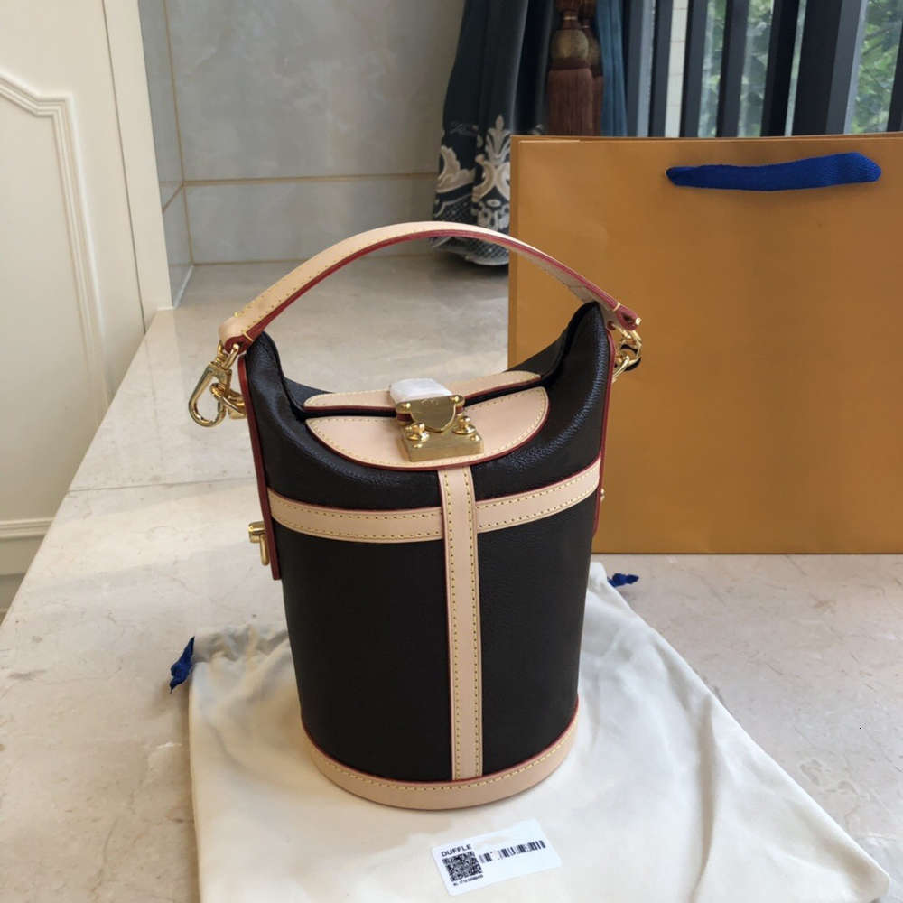 Luxury Quality Handbags sac femme bandolera Genuine Leather famous women Barrel-shaped shoulder bag 7a high end purses Top handle bucket bag
Luxury Quality Handbags sac femme bandolera Genuine Leather famous women Barrel-shaped shoulder bag 7a high end purses Top handle bucket bag