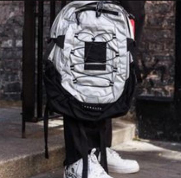 Designer Backpacks Up and Fac Mens Womens Bags High Quality Mid Size Arrival 3 Colors Avaliable students BAG Selling, Gold
Designer Backpacks Up and Fac Mens Womens Bags High Quality Mid Size Arrival 3 Colors Avaliable students BAG Selling, Gold