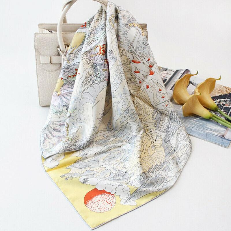 Scarves Luxury 100% Twill Silk Scarf Women Fashion Square Kerchief Bandana Animal Forest Print Shawl Hijab Designer 90*90cm
Scarves Luxury 100% Twill Silk Scarf Women Fashion Square Kerchief Bandana Animal Forest Print Shawl Hijab Designer 90*90cm
