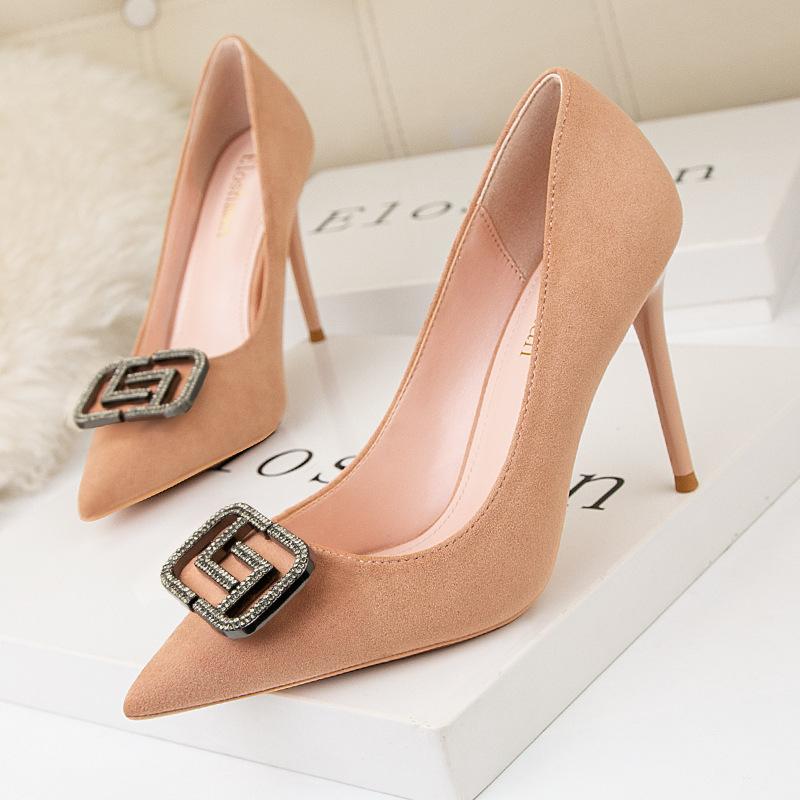Dress Shoes Korean Fashion Women's Pointed Toe Stiletto Solid Color High Heels Metal Buckle Rhinestone Sexy Single Women, Beige
Dress Shoes Korean Fashion Women's Pointed Toe Stiletto Solid Color High Heels Metal Buckle Rhinestone Sexy Single Women, Beige