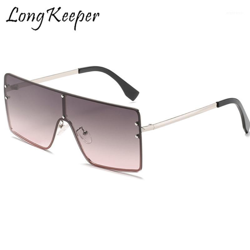 Sunglasses Fashion Brand Designer Oversized Women 2021 Metal Frame Gradient Square Sun Glasses Men Shades Eyewear UV400 Oculos
Sunglasses Fashion Brand Designer Oversized Women 2021 Metal Frame Gradient Square Sun Glasses Men Shades Eyewear UV400 Oculos