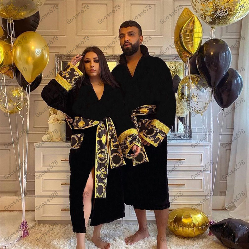 5A quality Multi purpose Sleepwear Designer womens mens Bathrobe Fashion printing Bathrobes European and American style bath robe 100% Cotton Chunky pajamas, White
5A quality Multi purpose Sleepwear Designer womens mens Bathrobe Fashion printing Bathrobes European and American style bath robe 100% Cotton Chunky pajamas, White
