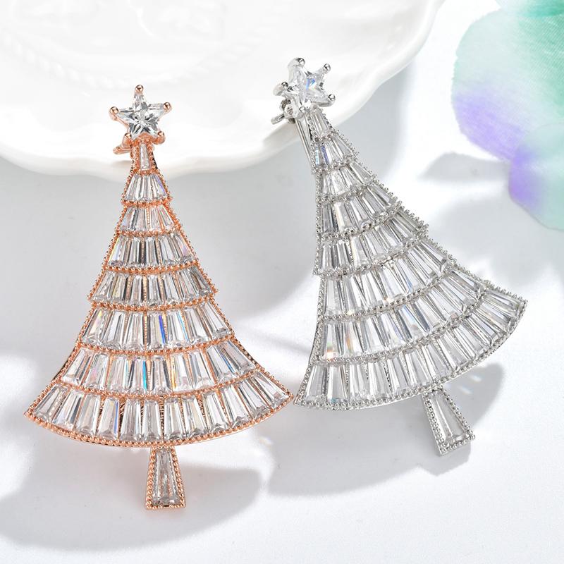 Pins, Brooches CZ Crystal Cubic Zirconia Christmas Tree For Women Shining Luxury Fashion Brooch Pin 2 Colors Available
Pins, Brooches CZ Crystal Cubic Zirconia Christmas Tree For Women Shining Luxury Fashion Brooch Pin 2 Colors Available