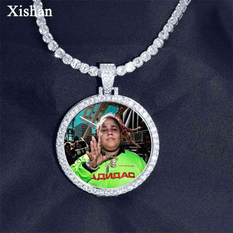 Custom Made Po Medallions Pendant Necklace 4mm Tennis Chain Gold Silver Color Iced Out Cubic Zircon Men Hip hop Jewelry Gift 210721
Custom Made Po Medallions Pendant Necklace 4mm Tennis Chain Gold Silver Color Iced Out Cubic Zircon Men Hip hop Jewelry Gift 210721