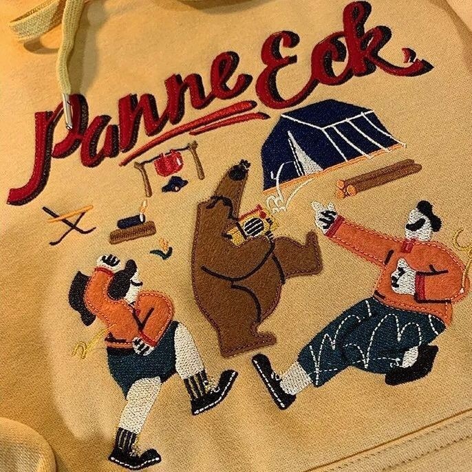 autumn and winter new casual Korean cartoon embroidery hoodie sweatshirt women loose wild pullover cotton sweatshirt LJ201103