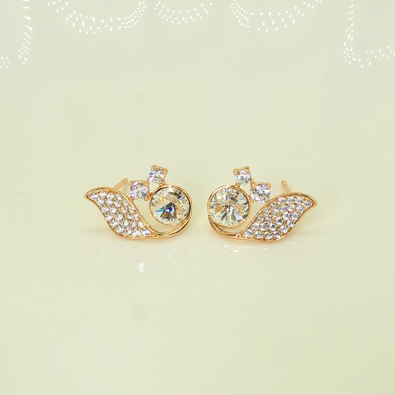 Stud 1 Pair Wholesale Female Romantic Style Crystal Geomety Earrings Ear Studs For Women Girls Fashion Jewelry Christmas, Golden;silver
Stud 1 Pair Wholesale Female Romantic Style Crystal Geomety Earrings Ear Studs For Women Girls Fashion Jewelry Christmas, Golden;silver