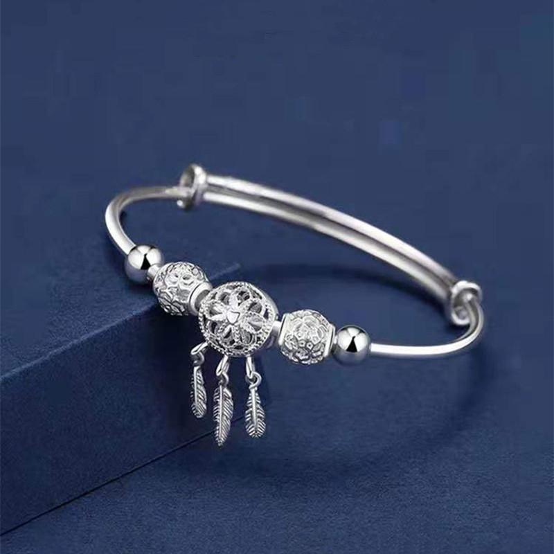 Bangle Classical Elegant And Noble Push-pull Adjustable Badminton Ball Pendant Bracelet
Bangle Classical Elegant And Noble Push-pull Adjustable Badminton Ball Pendant Bracelet