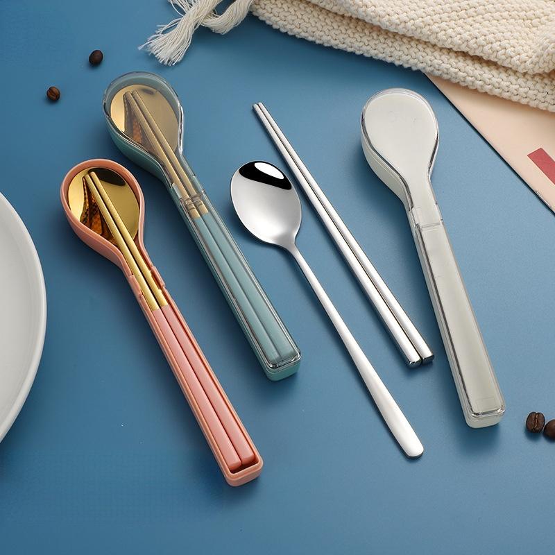 Dinnerware Sets Two-piece Cutlery Set 304 Stainless Steel Chinese Chopsticks Spoon Children's Dishwasher Safe Gift Box Portable
Dinnerware Sets Two-piece Cutlery Set 304 Stainless Steel Chinese Chopsticks Spoon Children's Dishwasher Safe Gift Box Portable