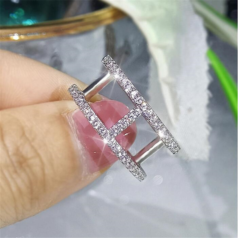 Ins Top Selling New Arrival Simple Fashion Jewelry 925 Sterling Silver White Sapphire Party CZ Diamond Gemstone Women Wedding Band Ring Gift