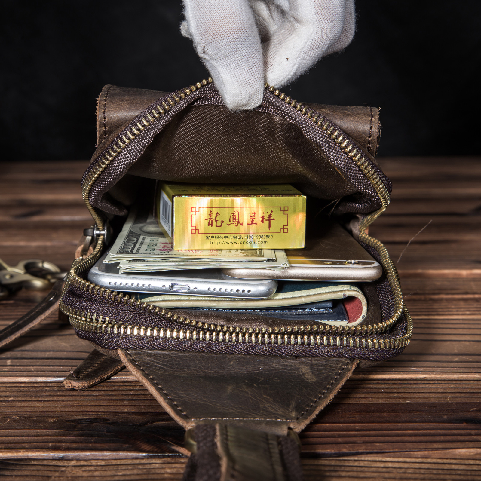 Waist Bags Top Quality Men Original Leather vintage Design Fanny Wasit Chest Pack Bag Sling Crossbody Bag Daypack XB571-db 210305