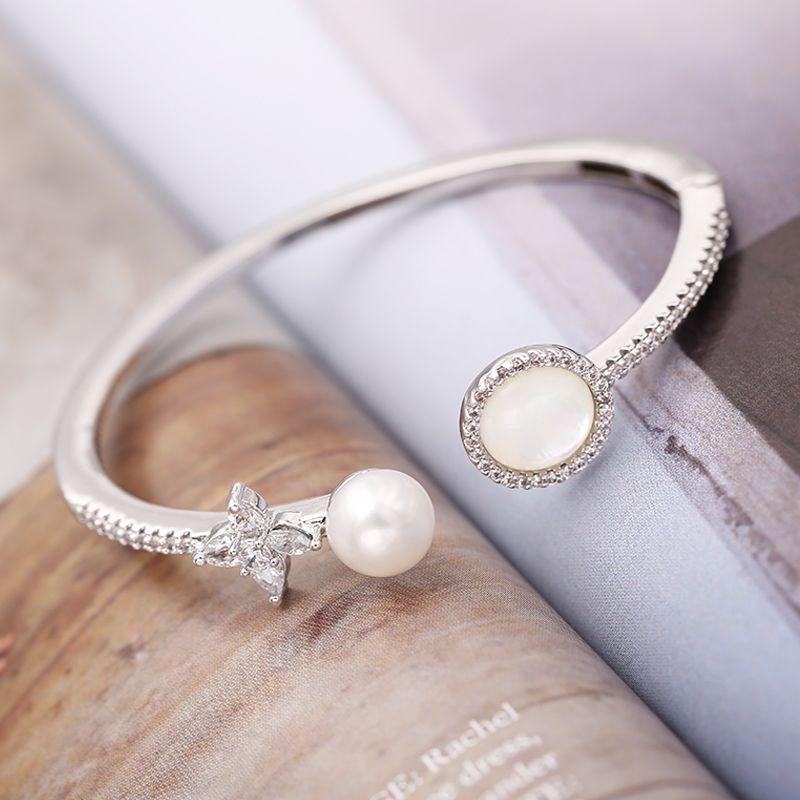 Bangle European American Fashion Personality Jewelry Zircon Pearl Designer Open Charms Bracelets For Women
Bangle European American Fashion Personality Jewelry Zircon Pearl Designer Open Charms Bracelets For Women