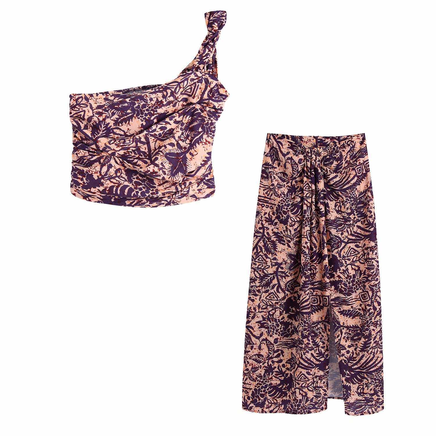 Two piece set Women Printed Chic Asymmetric Crop Top Casual Pleated Midi Skirt Vintage Women Outfit Dress Sets Summer 210709
Two piece set Women Printed Chic Asymmetric Crop Top Casual Pleated Midi Skirt Vintage Women Outfit Dress Sets Summer 210709