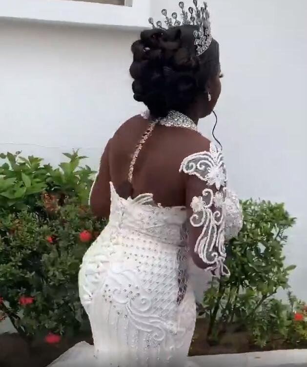 Arabic Aso Ebi Luxurious Mermaid Wedding Dresses Plus Size Sparkly Crystal Beaded Lace Long Sleeve African Niergian Bridal Gowns