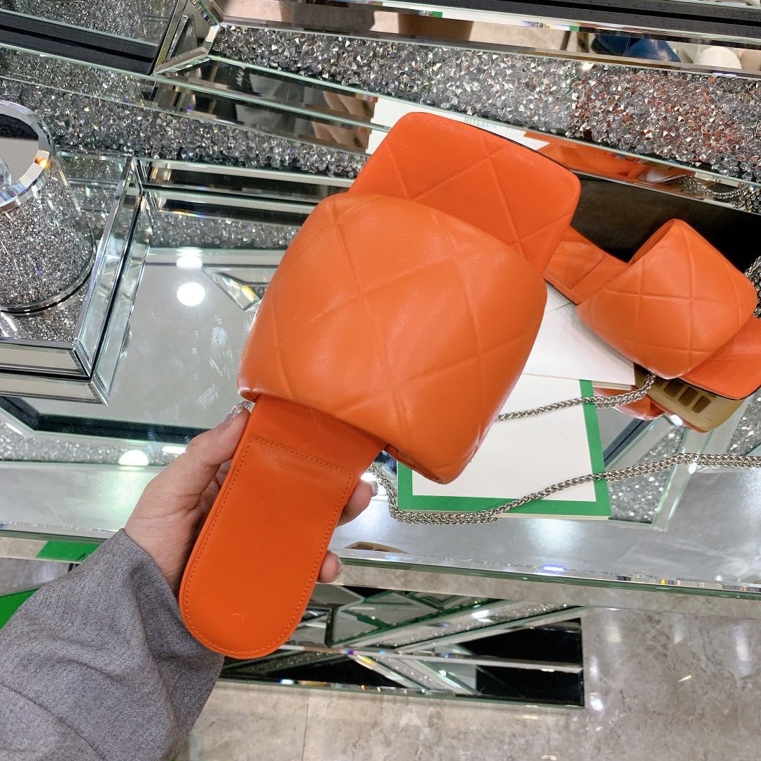 Sexy genuie leather strechy flat sandals luxury women designer shoes with Green package size 35 to 41 42 tradingbear, Extra carton;not shoes
Sexy genuie leather strechy flat sandals luxury women designer shoes with Green package size 35 to 41 42 tradingbear, Extra carton;not shoes