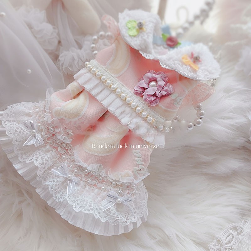 Handmade Luxury Dog Apparel Coat Pet Jacket Clothes Classic Pink Lace Pearl Skirt Princess Dress Soft Comfortable Breathable Fashion
Handmade Luxury Dog Apparel Coat Pet Jacket Clothes Classic Pink Lace Pearl Skirt Princess Dress Soft Comfortable Breathable Fashion