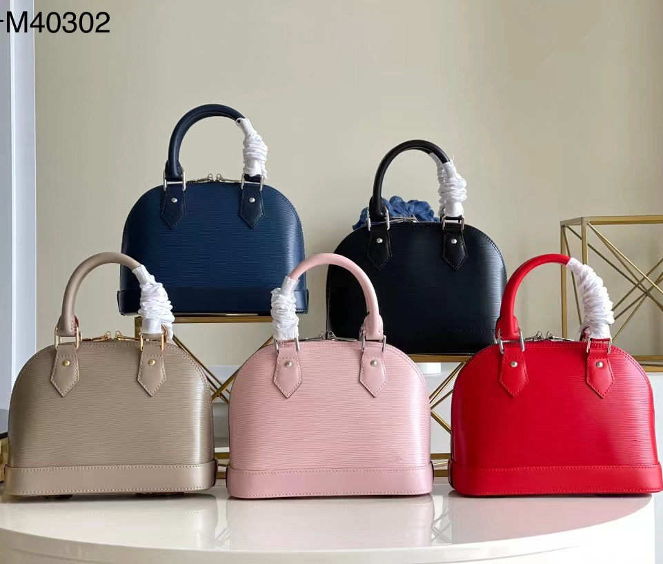 Forever classic alma bb pm Evening Bags epi grained cowhide leather handbag Luxury Designer Brand top quality shoulder bag M40862 M40302 M41160 M41327, Bb as shown
Forever classic alma bb pm Evening Bags epi grained cowhide leather handbag Luxury Designer Brand top quality shoulder bag M40862 M40302 M41160 M41327, Bb as shown