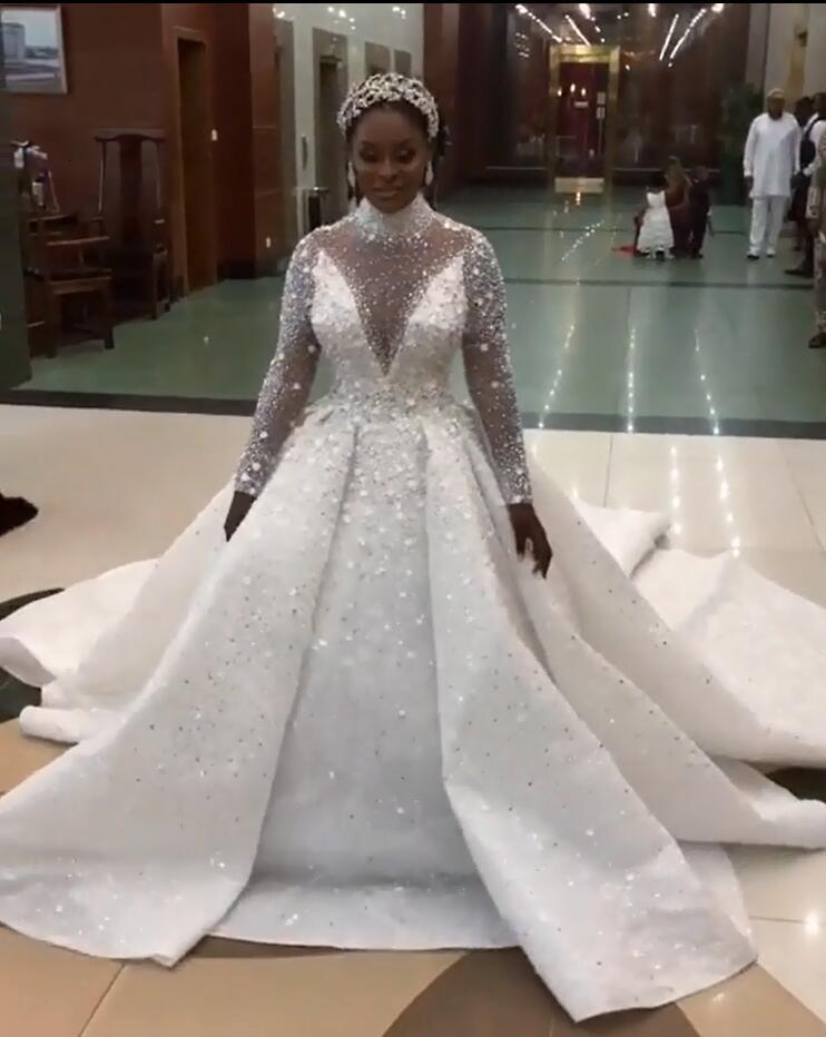 2021 Luxury African Black Girls Bead Crystals High Neck Bridal Es Long Sleeves Flowers Wedding Gowns New 9dk0, White
2021 Luxury African Black Girls Bead Crystals High Neck Bridal Es Long Sleeves Flowers Wedding Gowns New 9dk0, White