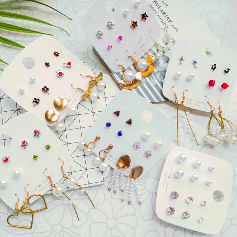 Earrings & Necklace Vintage Women's Long Gold Chain Crystal Pearl Stud Geometric Hoop Set Fashion Trend Female Jewelry Charm Gifts, Silver
Earrings & Necklace Vintage Women's Long Gold Chain Crystal Pearl Stud Geometric Hoop Set Fashion Trend Female Jewelry Charm Gifts, Silver