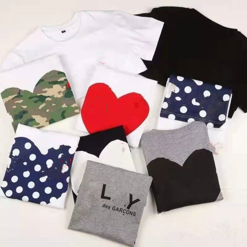 2021series fashion brand short sleeve T-shirt for men and women pure white play cotton half sleeve loose loving couple parent
2021series fashion brand short sleeve T-shirt for men and women pure white play cotton half sleeve loose loving couple parent