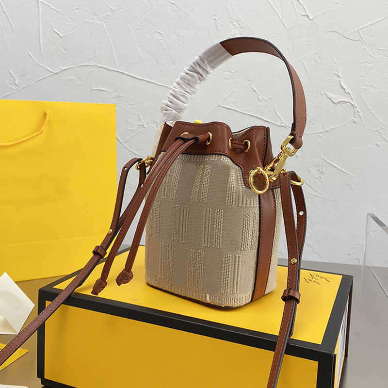 Designer Bags Womens Handbags Crossbody Bag Backpack Vintage Old Flower F Bucket Purse Shoulder Wallet Drawstring Long Strap Cross body
Designer Bags Womens Handbags Crossbody Bag Backpack Vintage Old Flower F Bucket Purse Shoulder Wallet Drawstring Long Strap Cross body