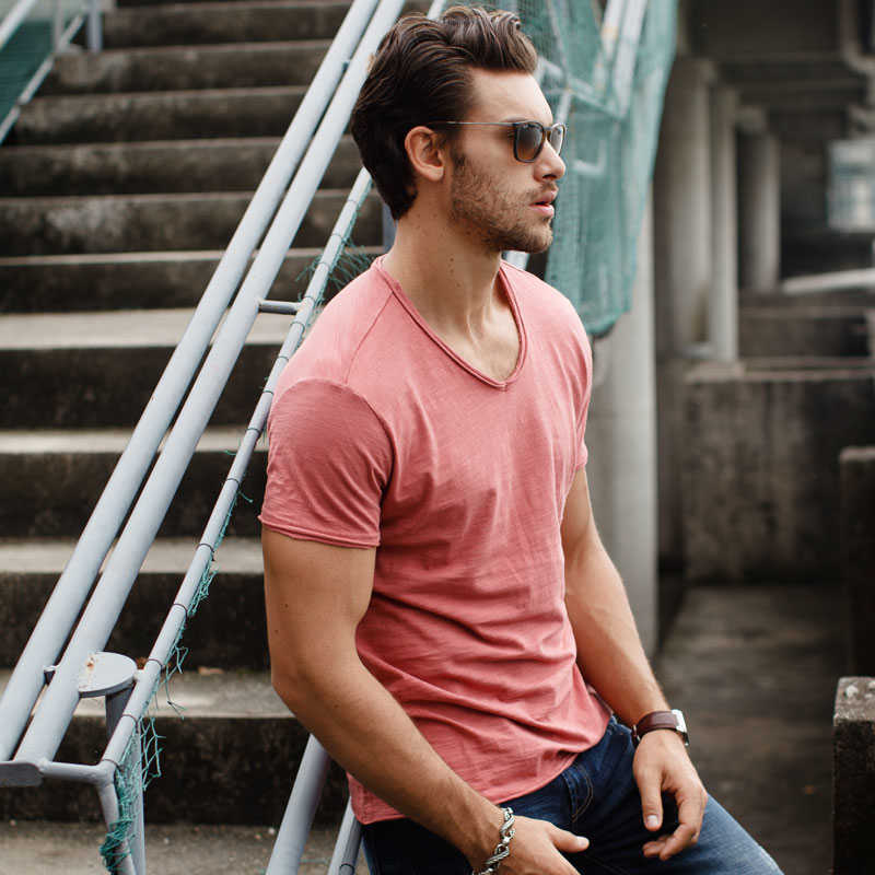 Summer Men T-Shirt Solid Color 100% Cotton V-Neck Short Sleeve Men T Shirt Classical Basic High Quality Casual Tees Fashion Tops 210623