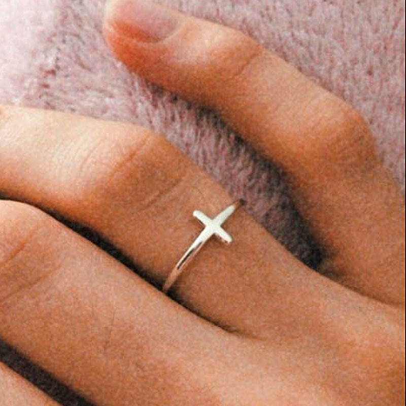 Personality Cross Open Adjustable Finger Rings for Women Fashion Silver Color Jewelry Accessories Party Gift
Personality Cross Open Adjustable Finger Rings for Women Fashion Silver Color Jewelry Accessories Party Gift