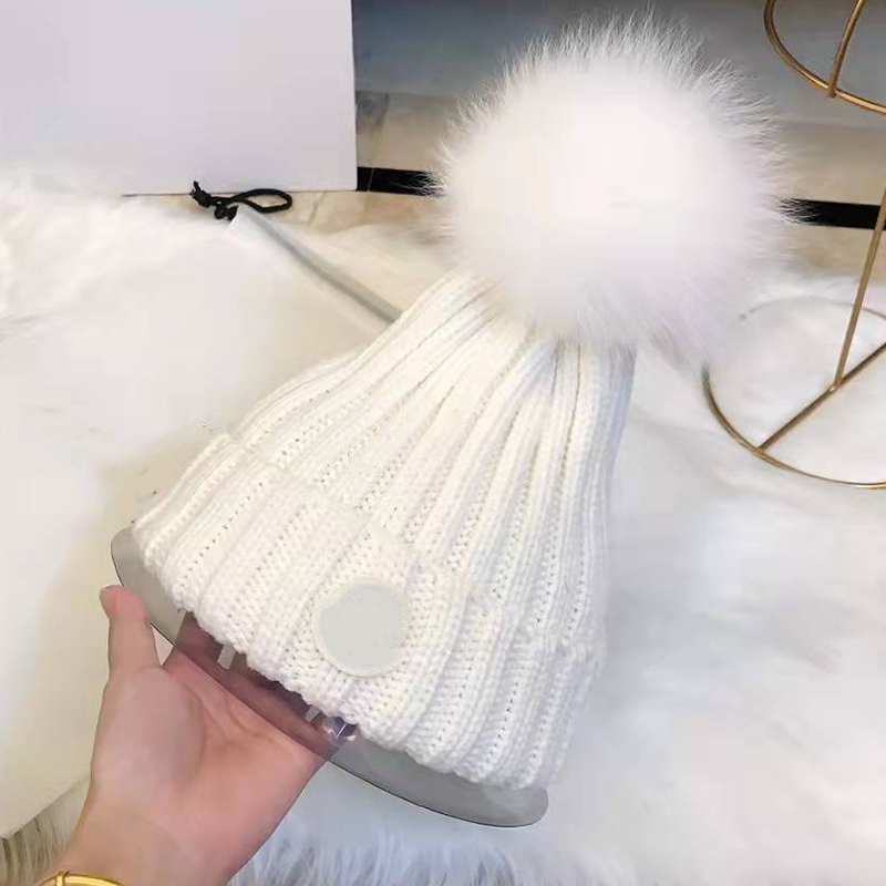 Design Bonnet Beanie Casquette Hat Unisex Fashion High Quality Striped Knitted Hat With Fox Fur Ball Cuffs, Blue;gray
Design Bonnet Beanie Casquette Hat Unisex Fashion High Quality Striped Knitted Hat With Fox Fur Ball Cuffs, Blue;gray