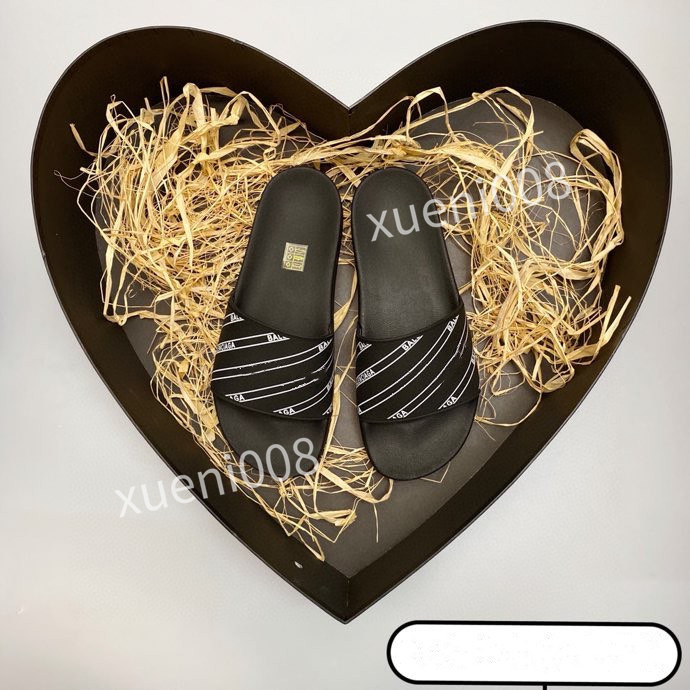 High Quality Spikes High Top Red Bottom Studded Sneakers Shoes Women Men Flat Casual Red Sole Autumn Winter Casual Dress Shoes Sneak blxc210705, Choose the color
High Quality Spikes High Top Red Bottom Studded Sneakers Shoes Women Men Flat Casual Red Sole Autumn Winter Casual Dress Shoes Sneak blxc210705, Choose the color