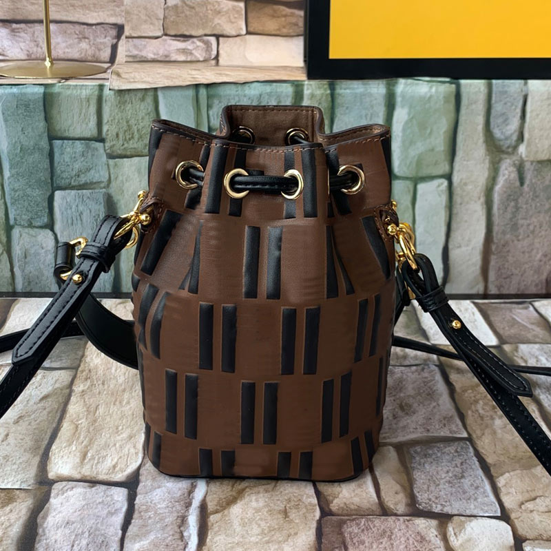 Women Bucket Bag Small Crossbody Bags Letter F Drawstring Two Detachable Shoulder Straps Handbags Purses Tote Shoulder Bags Top Quality
Women Bucket Bag Small Crossbody Bags Letter F Drawstring Two Detachable Shoulder Straps Handbags Purses Tote Shoulder Bags Top Quality