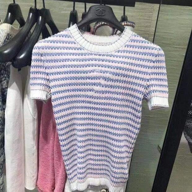 Women's Knits new temperament round collar Tees stripe color short-sleeved tight blouse Shirt Women Sweater