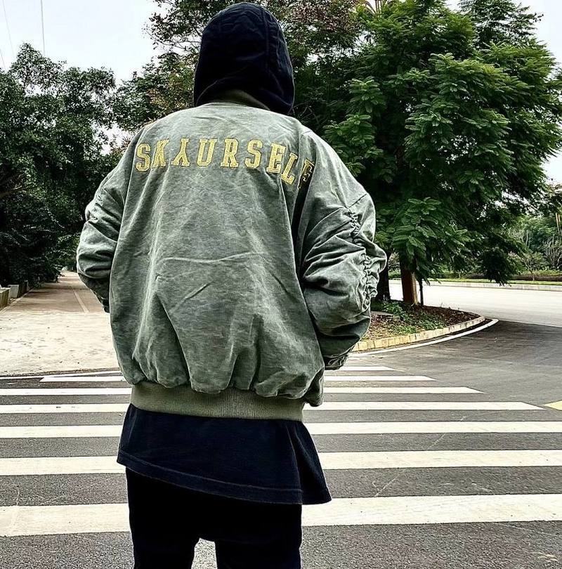 2021 New Fabric Military Embroidered Zipper Bomber Casual Harajuku Askyurself Jacket A3x8, Green3
2021 New Fabric Military Embroidered Zipper Bomber Casual Harajuku Askyurself Jacket A3x8, Green3