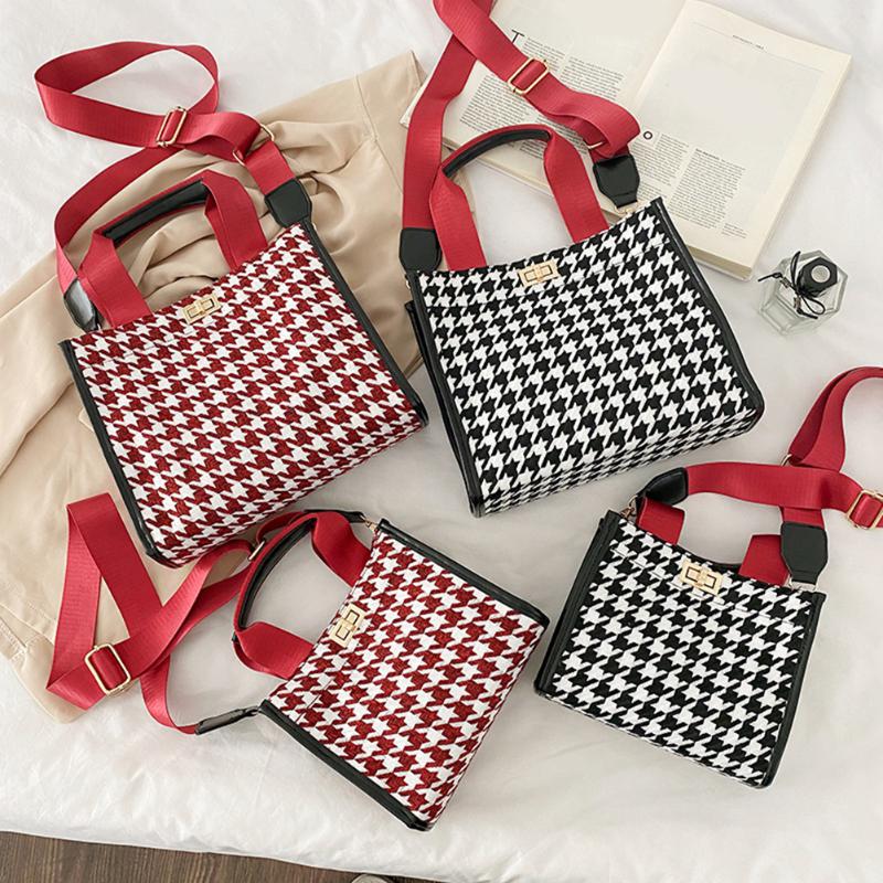 Casual Houndstooth Shoulder Pouch Large Capacity Women Canvas Messenger Satchel Portable Tote Pouch Handbags Top-Handle Bags
Casual Houndstooth Shoulder Pouch Large Capacity Women Canvas Messenger Satchel Portable Tote Pouch Handbags Top-Handle Bags