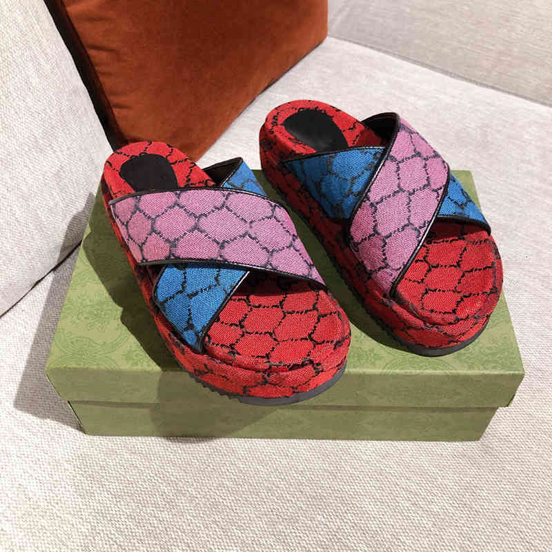 Sandals Original Double G Women's Slide Sandal Designer Multicolor Platform Slippers Burgundy Mini Printing Fabric Rubber Sole Shoe With Box 298 BF9X, Color 1
Sandals Original Double G Women's Slide Sandal Designer Multicolor Platform Slippers Burgundy Mini Printing Fabric Rubber Sole Shoe With Box 298 BF9X, Color 1
