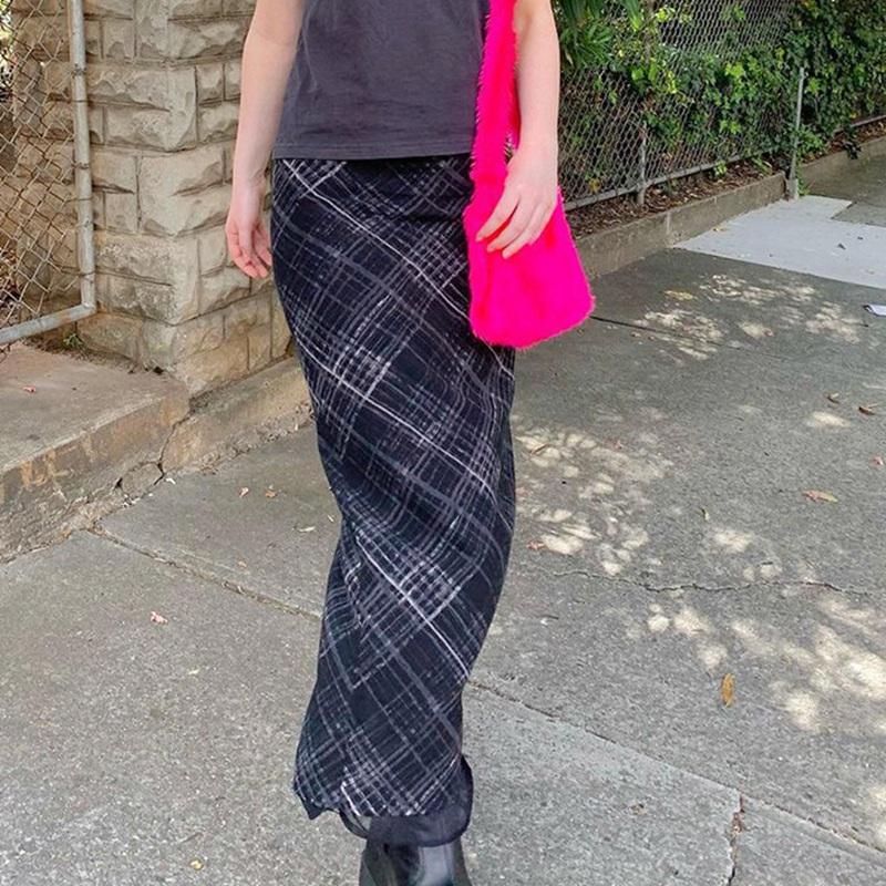 Skirts Stripe Plaid Long Womens Sweet Cute Double Layer Mesh Girl Skirt Harajuku Low Waist Gothic Clothes, Black
Skirts Stripe Plaid Long Womens Sweet Cute Double Layer Mesh Girl Skirt Harajuku Low Waist Gothic Clothes, Black