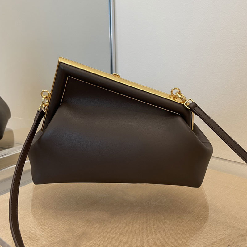 Quality Messenger Series Fend Fashion Handbag First Women Genuine Leather Crossbody Bag Dinner Hand Bags Letter Shoulder Back Pouchjm11 Bb, Light brown
Quality Messenger Series Fend Fashion Handbag First Women Genuine Leather Crossbody Bag Dinner Hand Bags Letter Shoulder Back Pouchjm11 Bb, Light brown