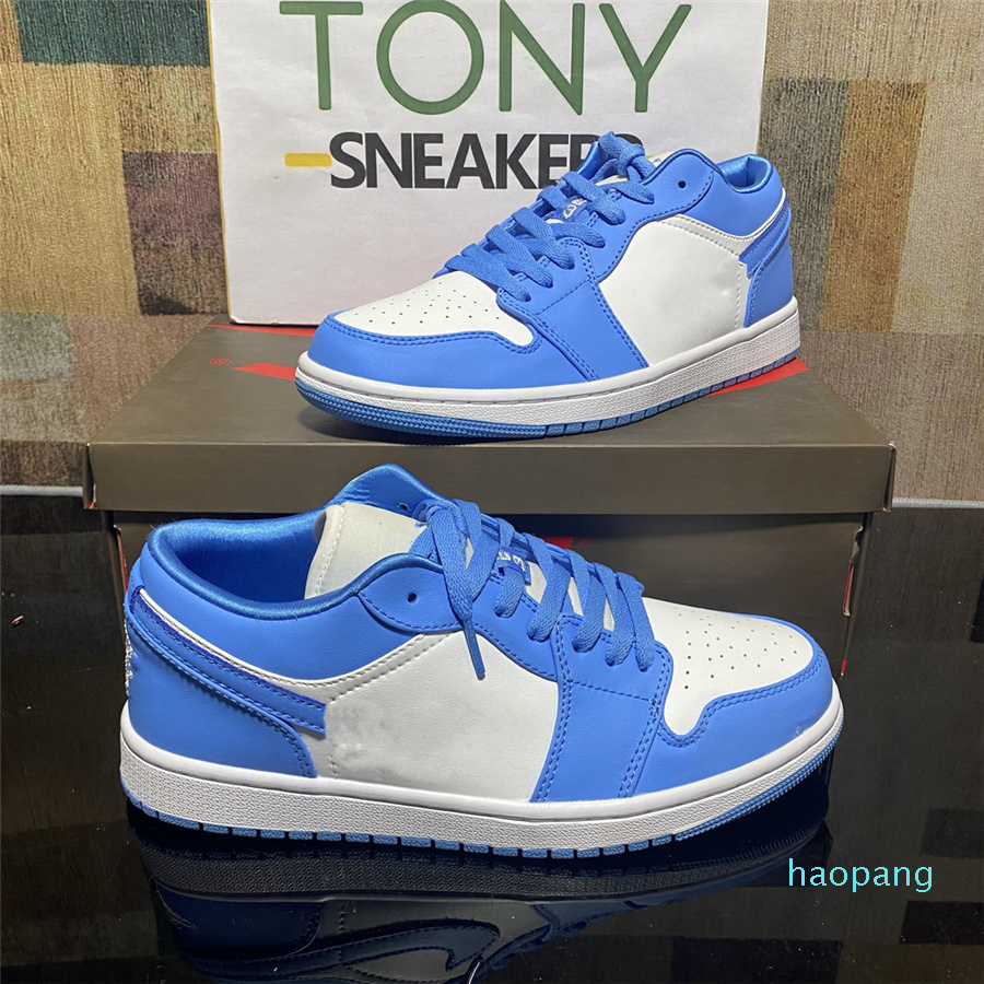 2022 casual shoes low cut 1s shoe womens University blue moon red banned bred basketball white black toe court purple Gold royal UNC shadow6, Box
2022 casual shoes low cut 1s shoe womens University blue moon red banned bred basketball white black toe court purple Gold royal UNC shadow6, Box