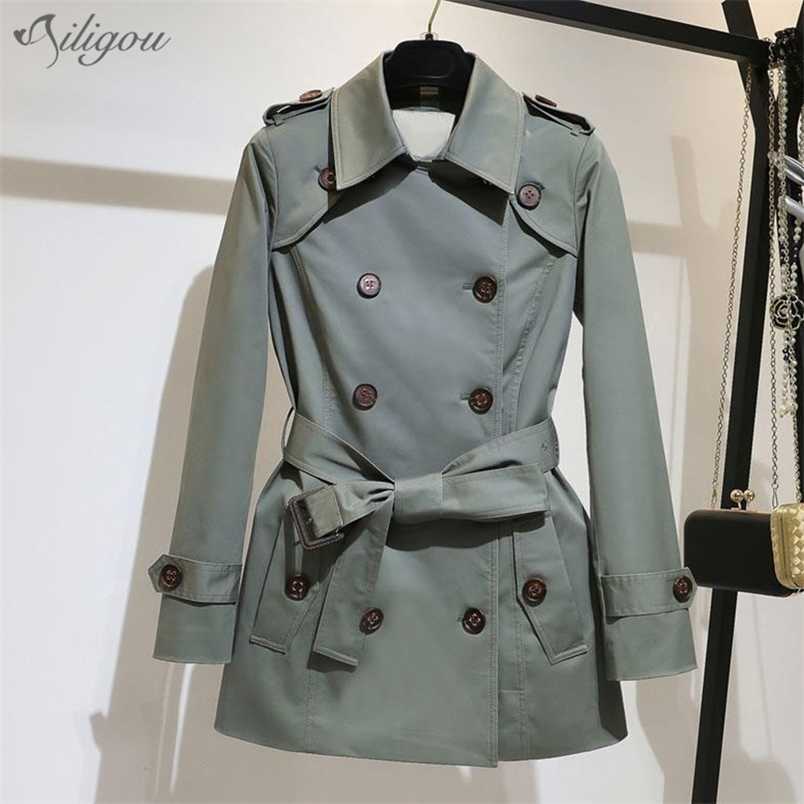 Style Windbreaker Women Elegant Lapel Double-Breasted Button Belt Jacket High Quality Guestod 210525, Gray
Style Windbreaker Women Elegant Lapel Double-Breasted Button Belt Jacket High Quality Guestod 210525, Gray