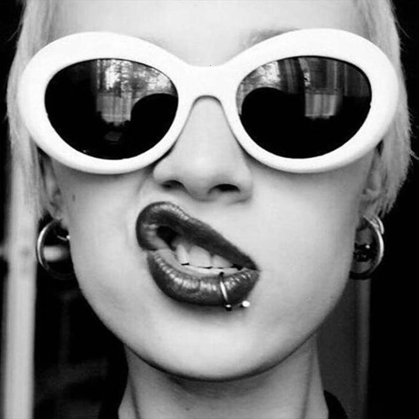 Clout Goggles Oval Sunglasses Women Brand Designer Trending Unisex Sun Glasses For Woman Black White Eyewear
Clout Goggles Oval Sunglasses Women Brand Designer Trending Unisex Sun Glasses For Woman Black White Eyewear
