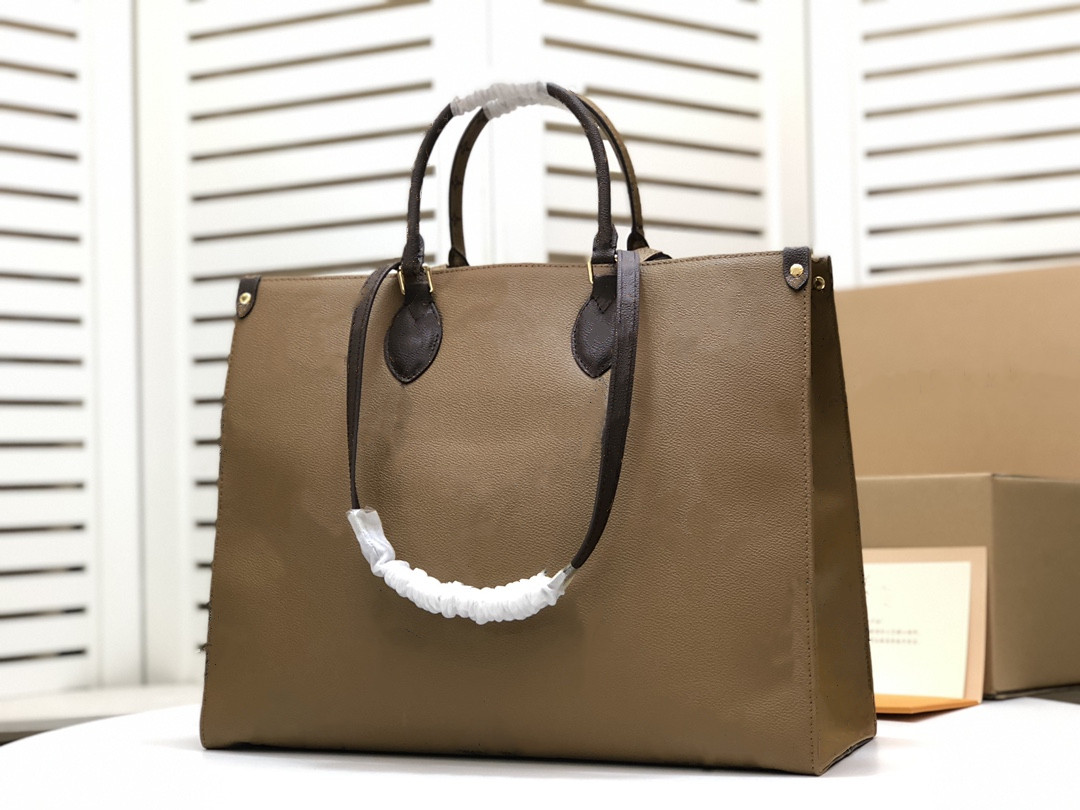 2021 High Quality Hand bags Luxury Designer Totes Classic Flower Brown With Original Bags Serial Number purse Large Shopping handbags Package Shoulder
2021 High Quality Hand bags Luxury Designer Totes Classic Flower Brown With Original Bags Serial Number purse Large Shopping handbags Package Shoulder