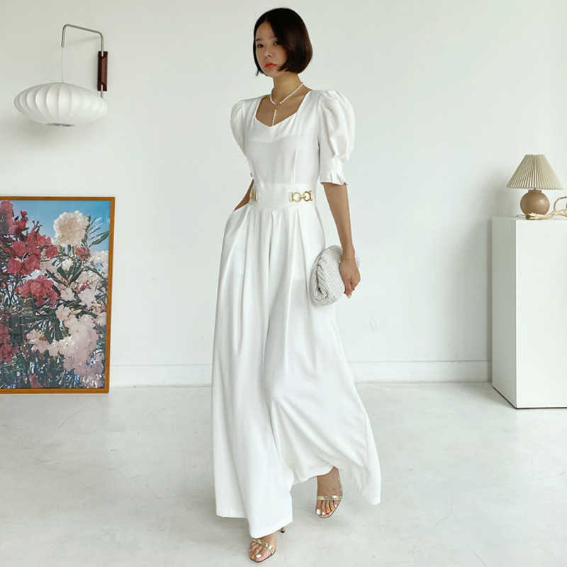 Korejpaa Women Jumpsuits Korea chic French temperament square collar pleated metal ring buckle bubble sleeve jumpsuit 210526