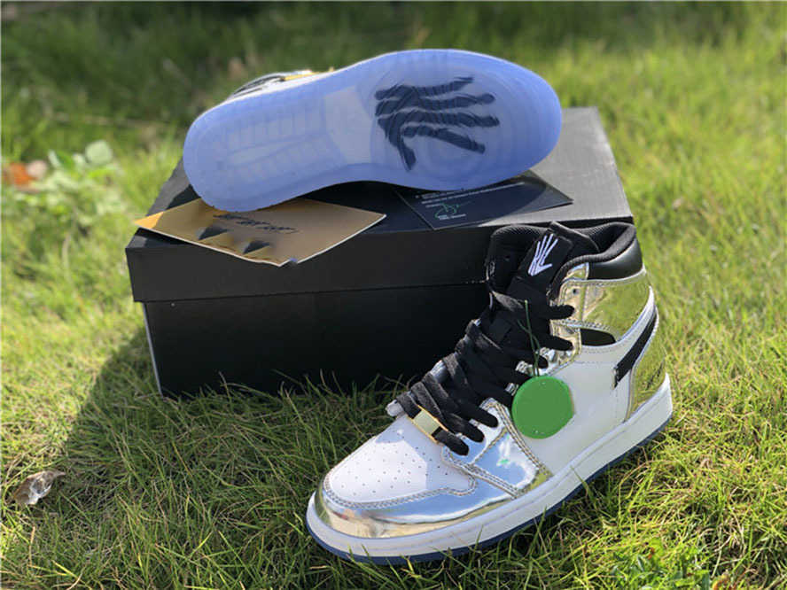 Jumpman 1 High Pass The Torch Mens Basketball Shoes Silver Reflective Running Sneakers Men Sport Trainers Full Size Shipment, #2
Jumpman 1 High Pass The Torch Mens Basketball Shoes Silver Reflective Running Sneakers Men Sport Trainers Full Size Shipment, #2